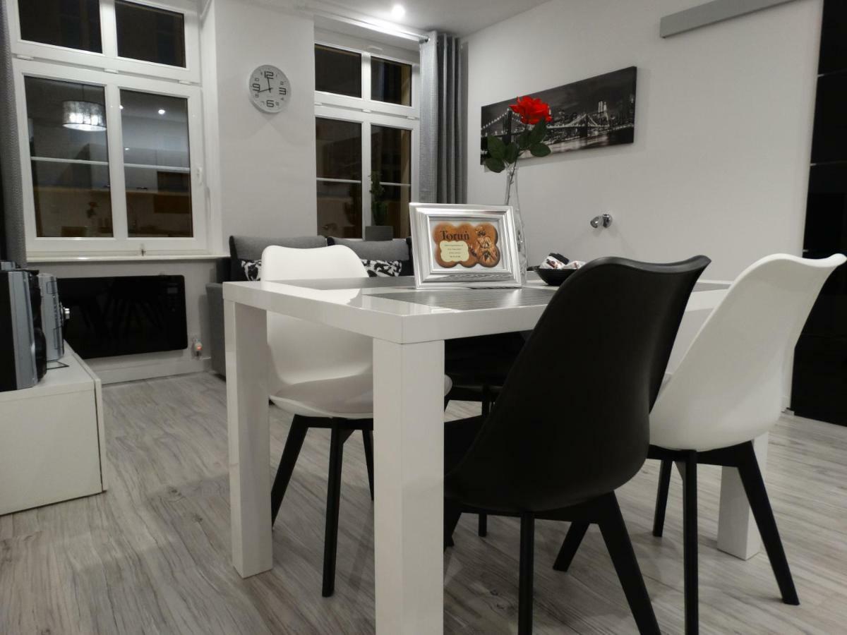 Apartament "Eli" Торунь Екстер'єр фото